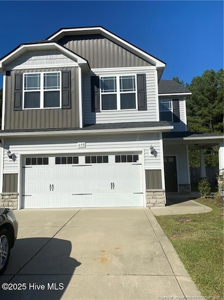 659 Roanoke Dr, Raeford, NC 28376