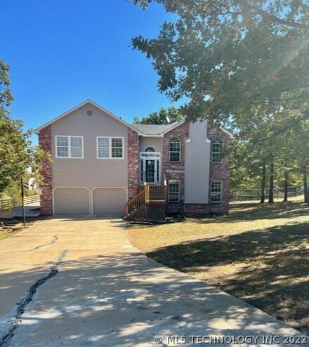 507 Royal Oak Ln, Sapulpa, OK 74066