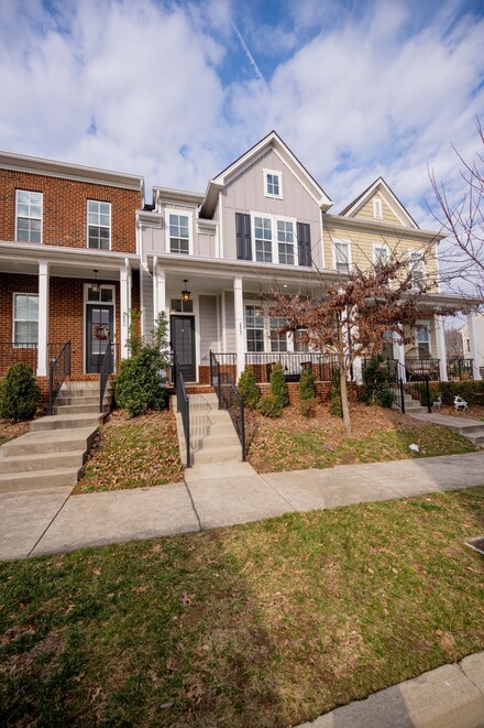 2323 Fairchild Cir, Nolensville, TN 37135