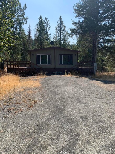 5675 Caves Hwy, Cave Junction, OR 97523