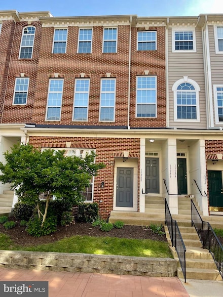 15288 Rosemont Manor Dr, Haymarket, VA 20169