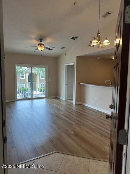 5775 Ortega View Way Unit 10-13, Jacksonville, FL 32244