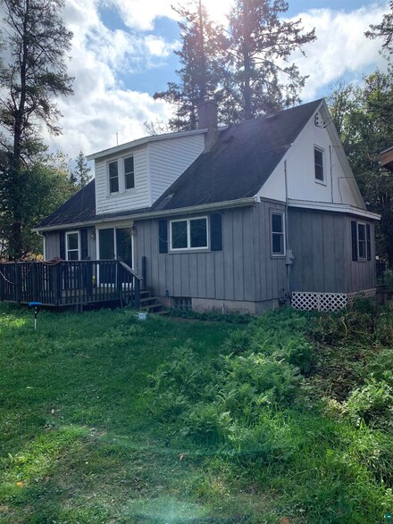 4235 W Calvary Rd, Duluth, MN 55803