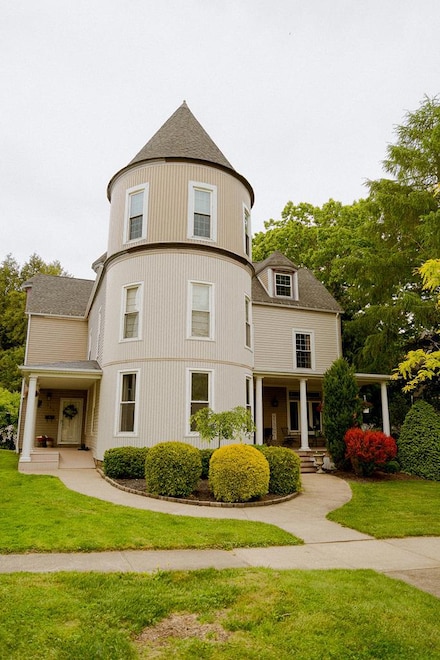 739 Liberty St, Clarion, PA 16214