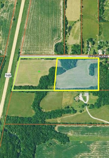 1775 Nebraska Rd, Iola, KS 66749