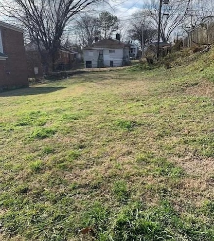 1425 Hemlock St, Memphis, TN 38106