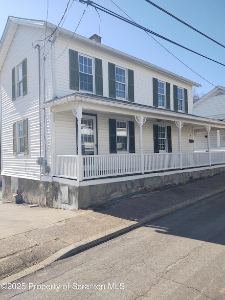 89 Coal St, Plymouth, PA 18651