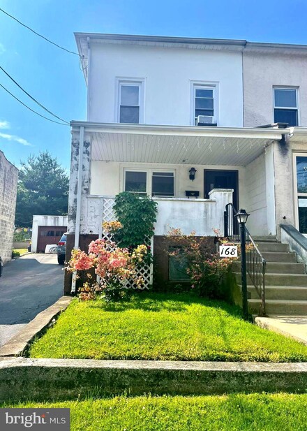 168 Springfield Ave, Bala Cynwyd, PA 19004