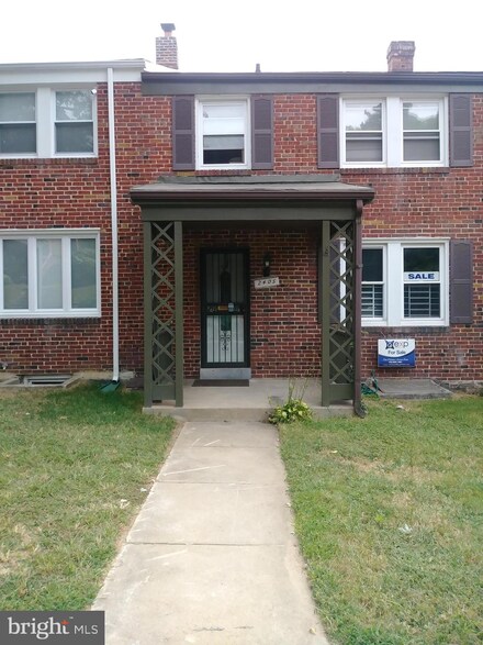 2405 N Ellamont St, Baltimore, MD 21216