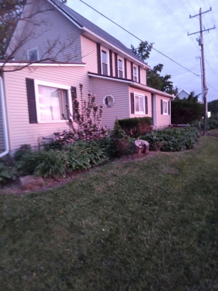 12733 Johnstown Utica Rd, Johnstown, OH 43031