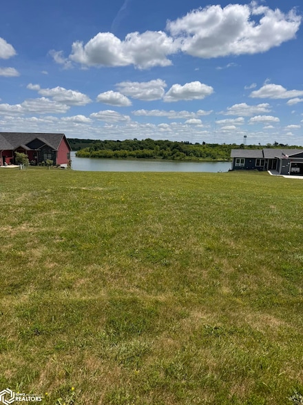 2168 W Vintner's Dr, Osceola, IA 50213