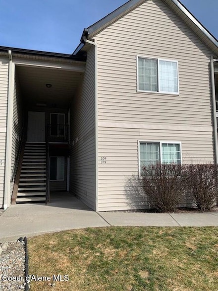 352 N Promenade Loop Unit 209, Post Falls, ID 83854