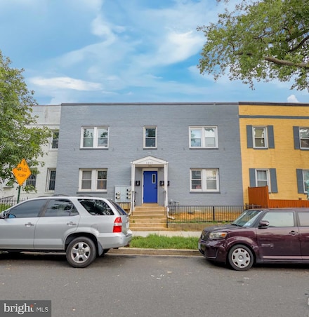 1250 Queen St NE Unit 2, Washington, DC 20002