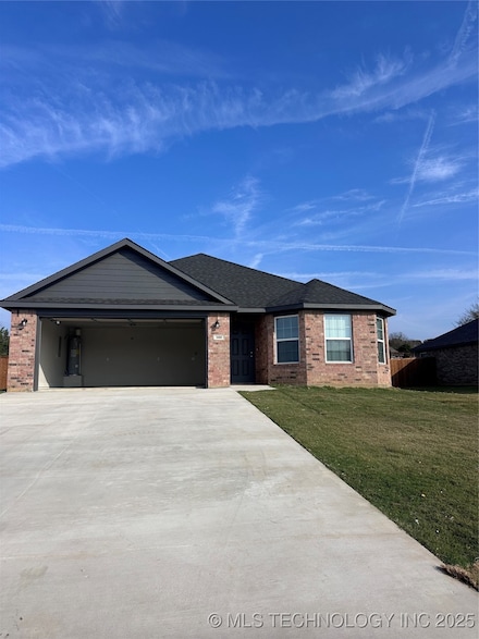 3400 Little John Dr, Durant, OK 74701