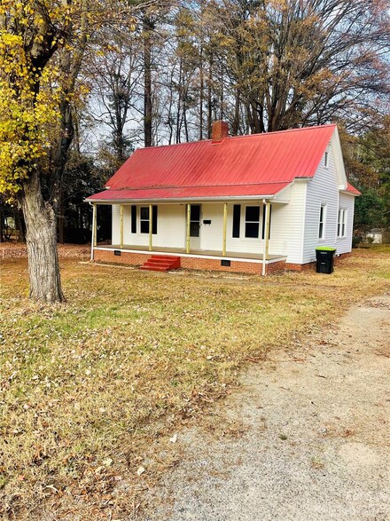 232 W Vance St, China Grove, NC 28023