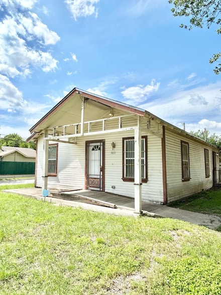 3601 Avenue N, Fort Worth, TX 76105