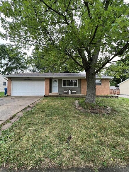 5032 Gambel Rd, Indianapolis, IN 46221