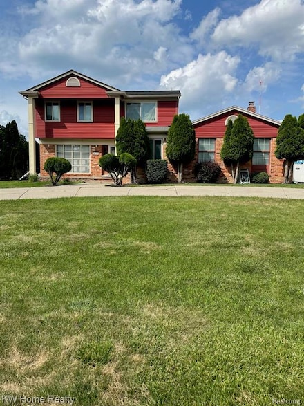 24890 Arden Park Dr, Farmington Hills, MI 48336