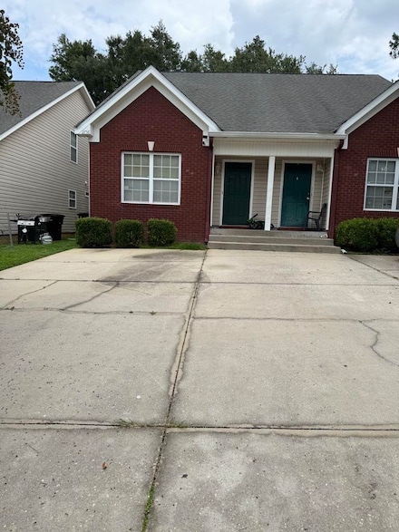 2758 Westbrook Ct, Tallahassee, FL 32303