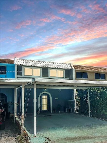 7060 W 2nd Way, Hialeah, FL 33014