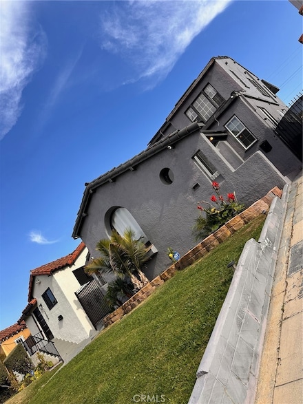 3208 W 74th St, Los Angeles, CA 90043