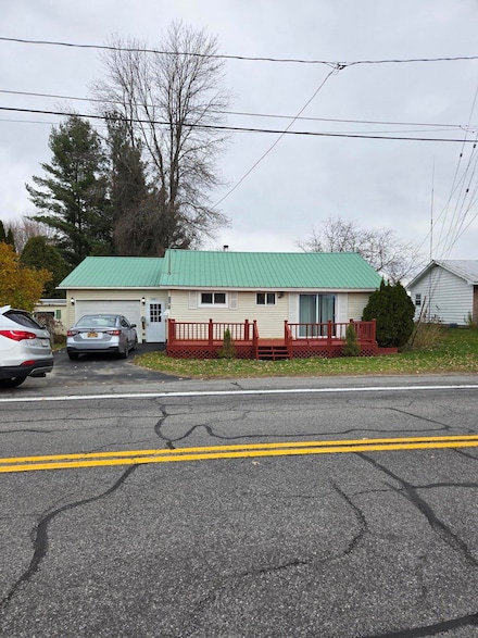 208 Dundee Rd, Fort Covington, NY 12937