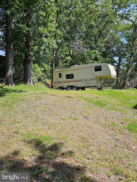 Block 62 Lot 7 Cub Ave, Falling Waters, WV 25419