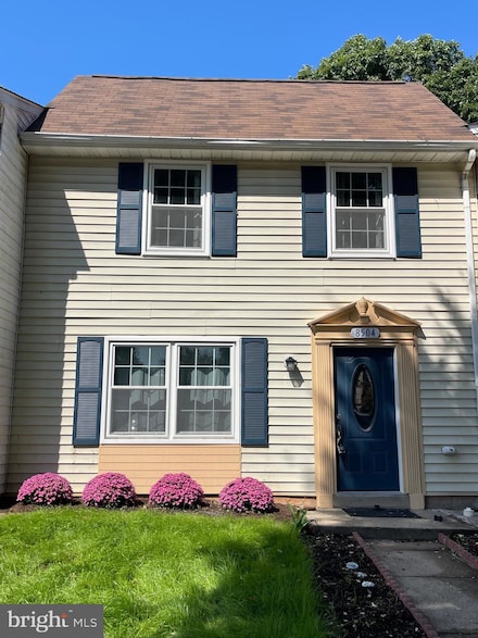 8504 Englewood Ct, Manassas Park, VA 20111