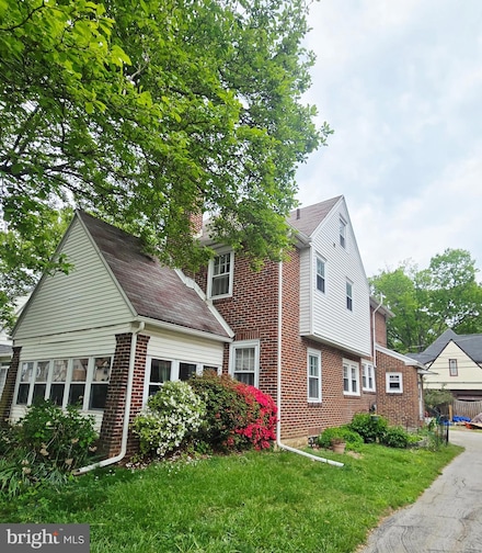 1009 Belfield Ave, Drexel Hill, PA 19026