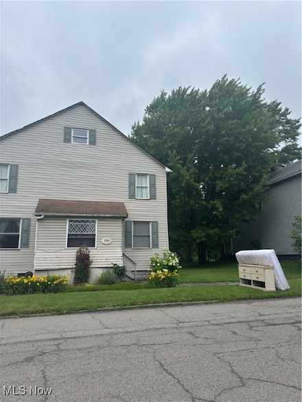 330 Pratt St, Niles, OH 44446