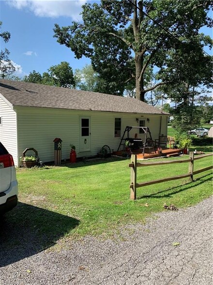 16595 Harvard Ave, East Liverpool, OH 43920