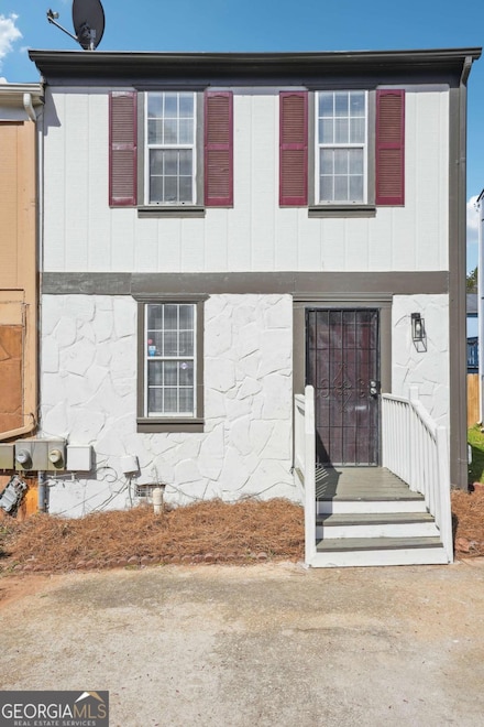 2047 Charter Ln, Lithonia, GA 30058