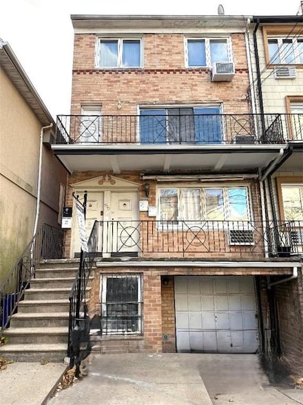 1770 E 12th St, Brooklyn, NY 11229