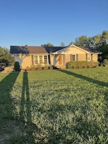 5962 Galen Rd, Lafayette, TN 37083