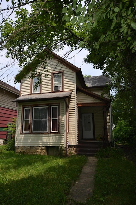 1492 Aberdeen Ave, Columbus, OH 43211
