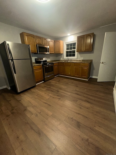 223 Wolcott St, Waterbury, CT 06705