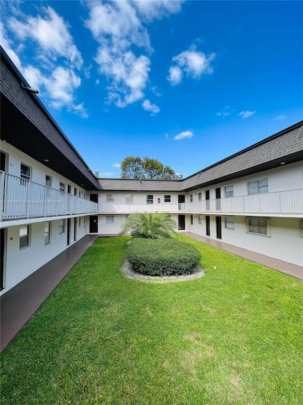 8601 SW 94th St Unit 204W, Miami, FL 33156