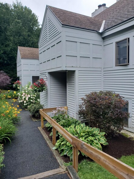 43 1st Ln Unit 26, Wilmington, VT 05363