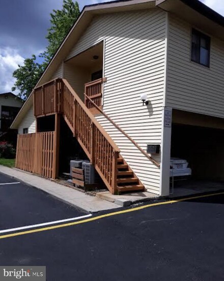 8412 Benecia Ct Unit 30, Alexandria, VA 22309