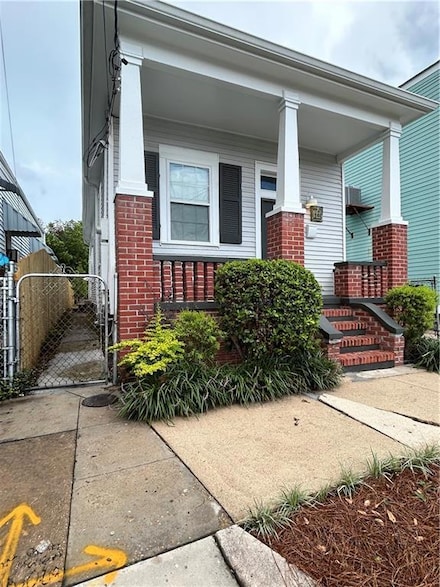 7713 Zimpel St, New Orleans, LA 70118