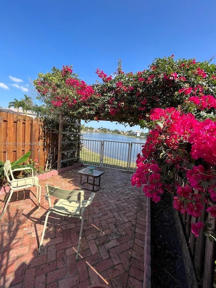 16368 SW 43rd Terrace, Miami, FL 33185