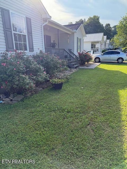 122 Regan Ln, La Follette, TN 37766