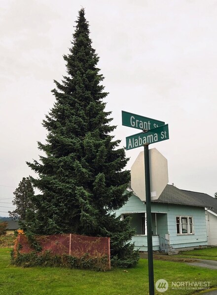 2432 Grant St, Bellingham, WA 98225