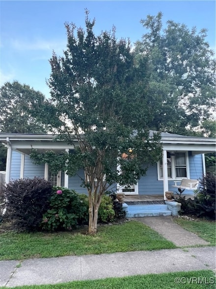 817 Lafayette Ave, Colonial Heights, VA 23834