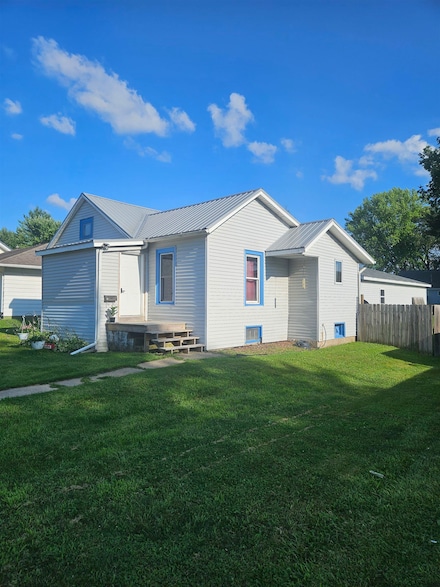 204 Adams St, Boscobel, WI 53805