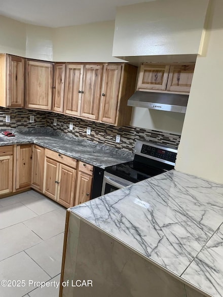 26 E Poplar St, Shenandoah, PA 17976