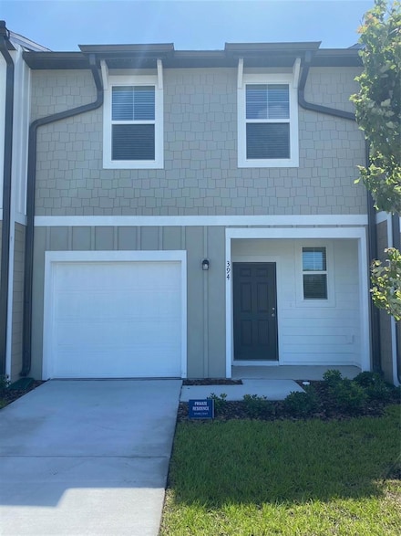 394 Madison Dr, Davenport, FL 33837