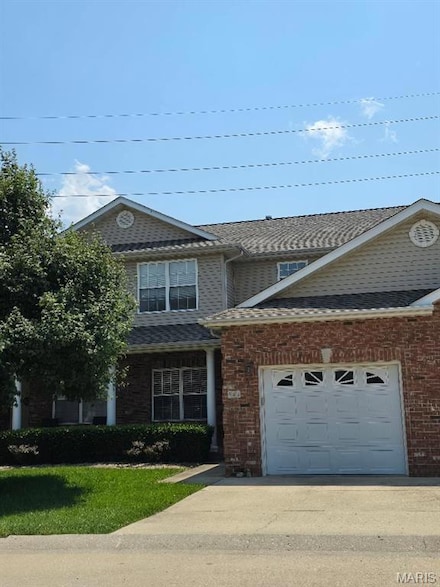 643 Titan Dr Unit 21, O Fallon, IL 62269