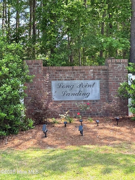 31 Bluff, Chocowinity, NC 27817