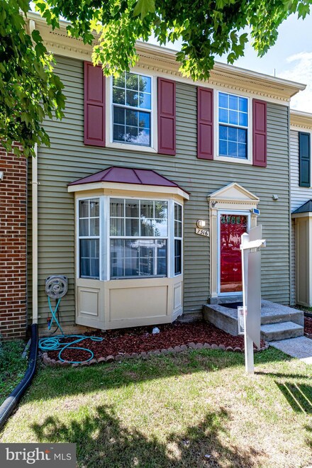 7316 Charlesborough Ct, Lorton, VA 22079